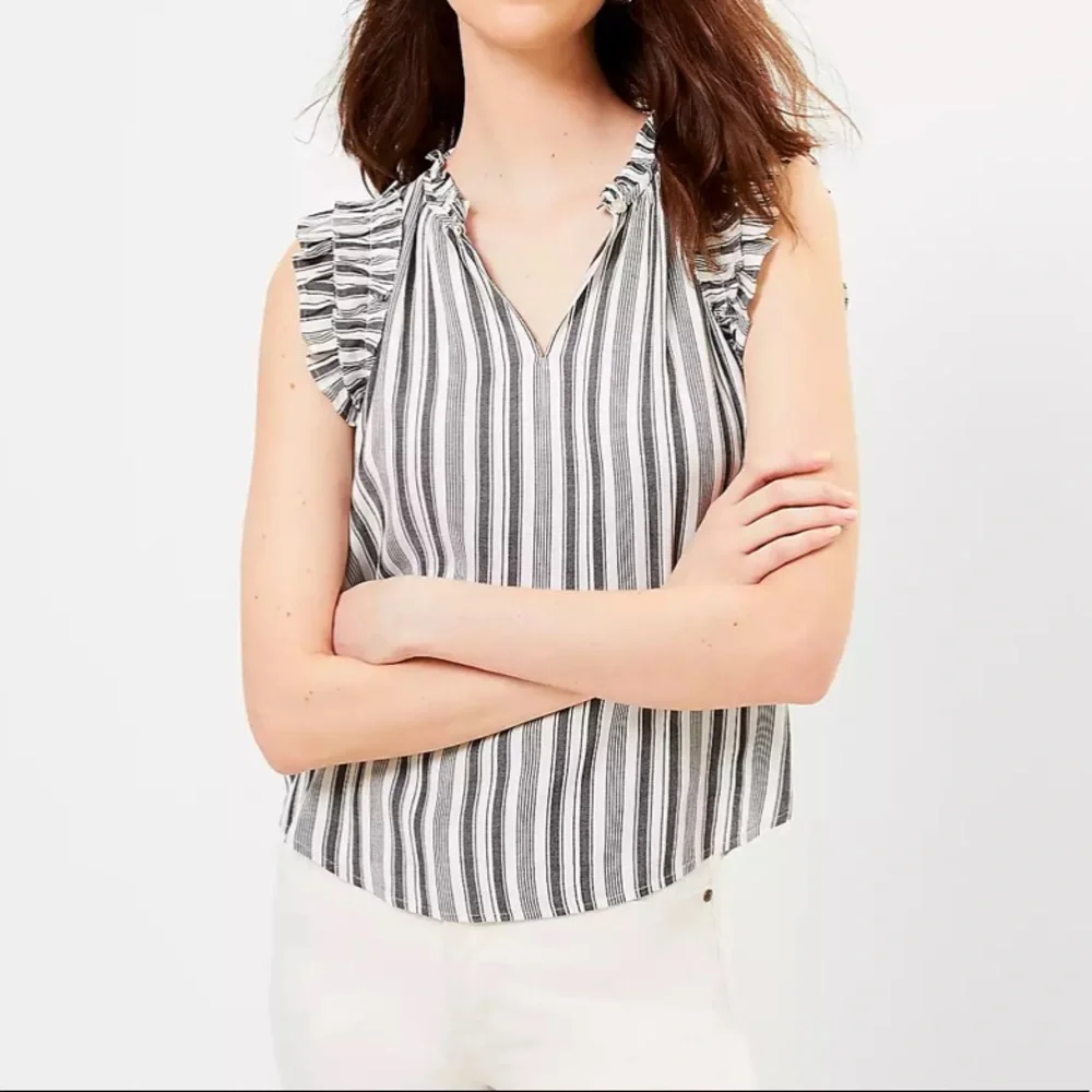 LOFT Striped Ruffle Split Neck Shell Size M - Picture 1 of 11